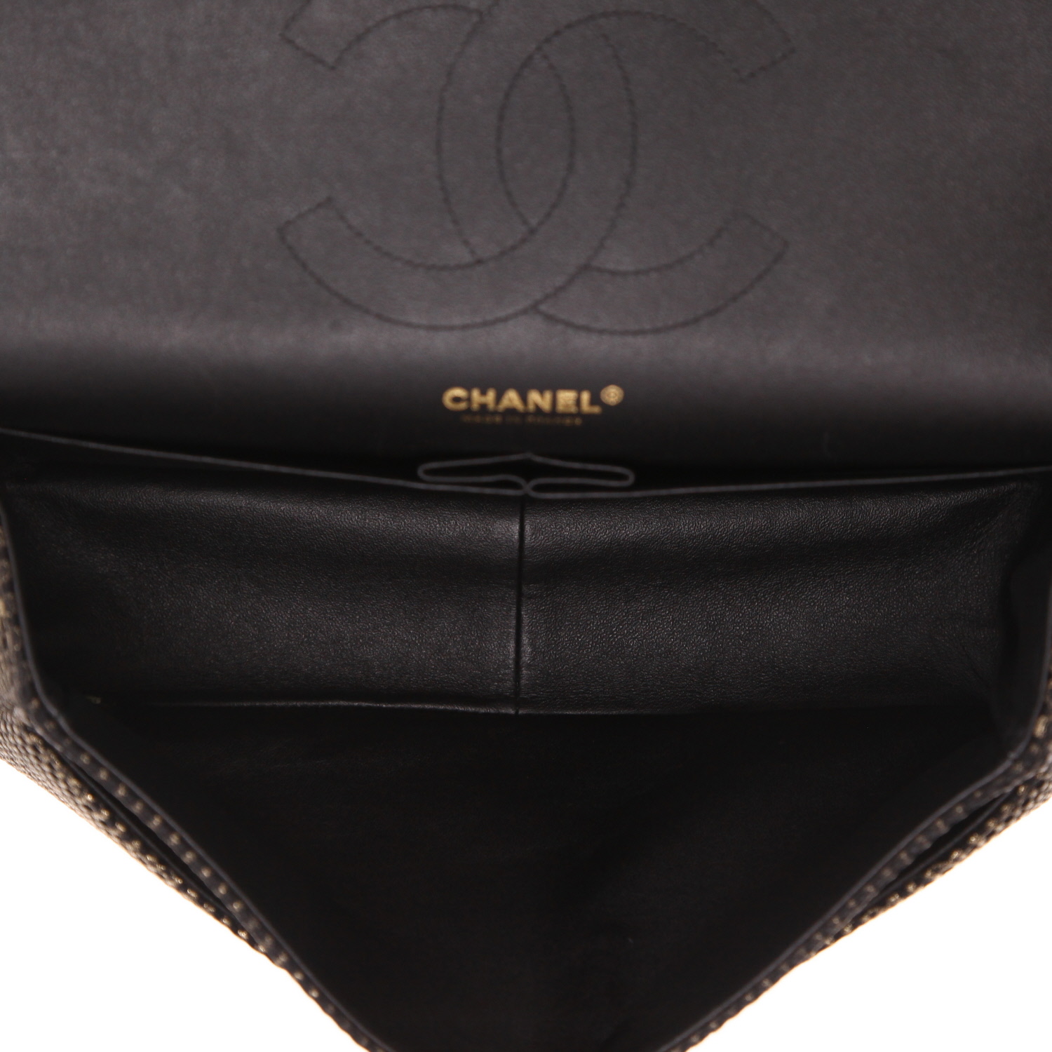 Sac à main Chanel  Timeless Jumbo en toile jersey noire et dorée - Detail D3
