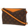 Bolso bandolera Louis Vuitton  Pallas en lona Monogram marrón y cuero azafrán - 00pp thumbnail