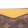 Bolso bandolera Louis Vuitton  Pallas en lona Monogram marrón y cuero azafrán - Detail D2 thumbnail