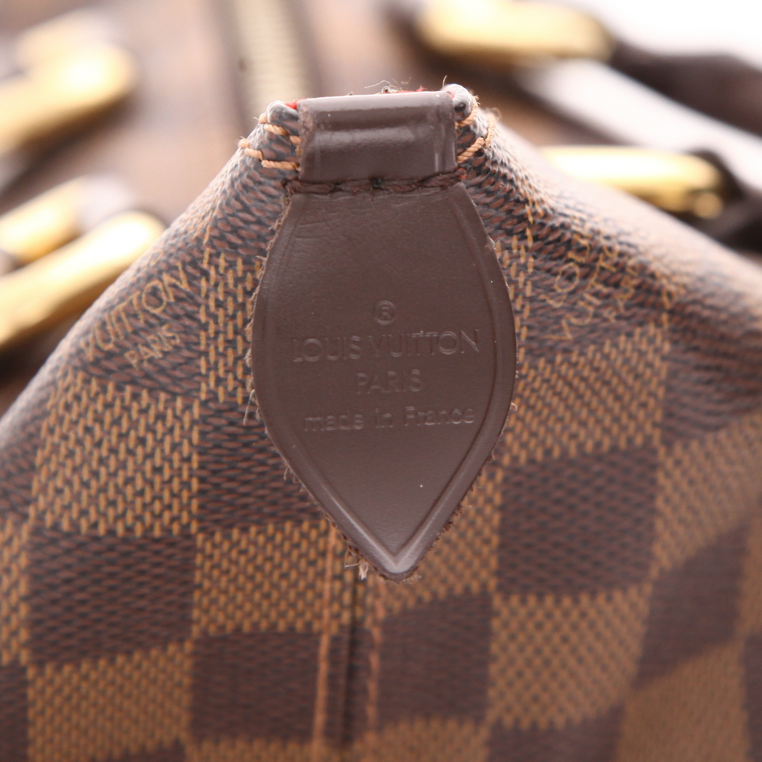 Sac à main Louis Vuitton  Saleya en toile damier ébène et cuir marron - Detail D2