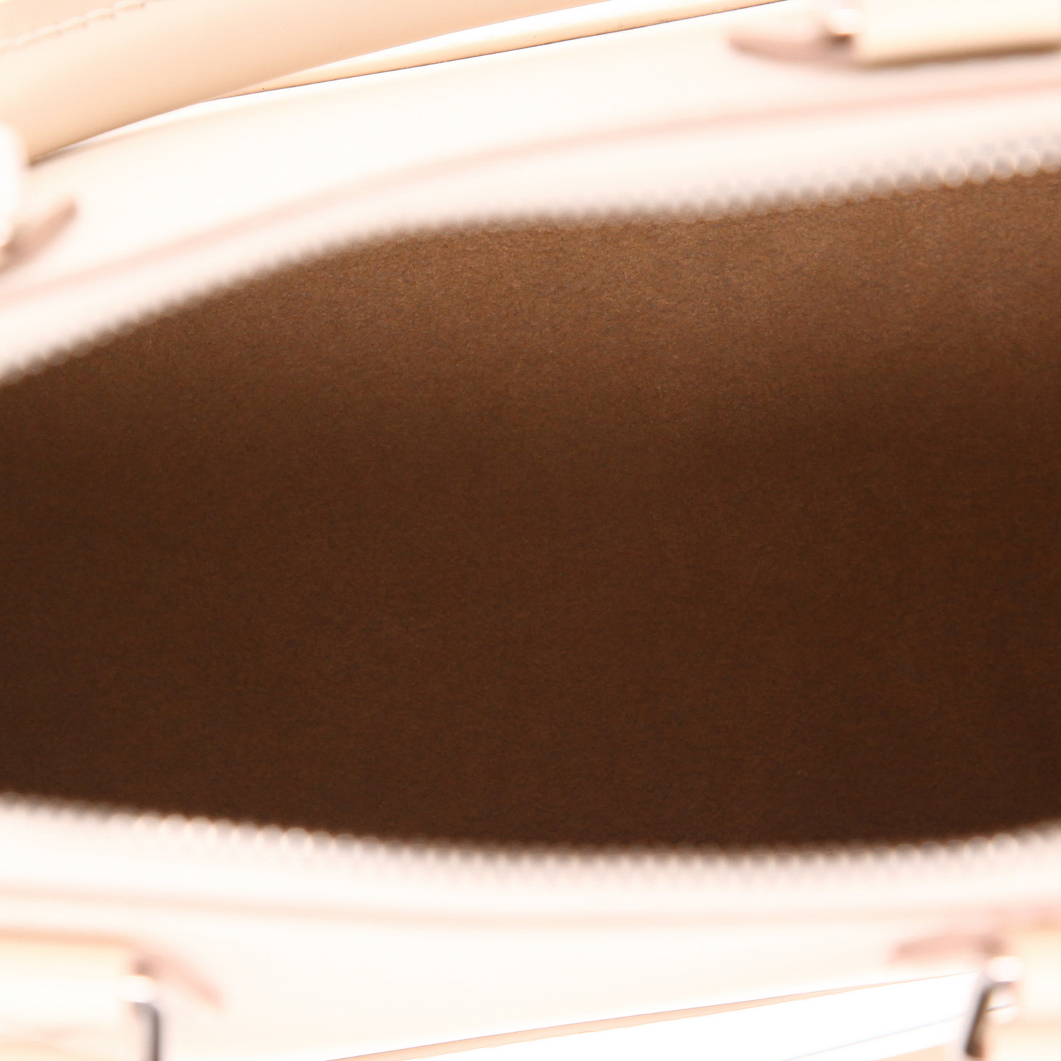 Louis Vuitton  Alma BB handbag  in ecru epi leather - Detail D3