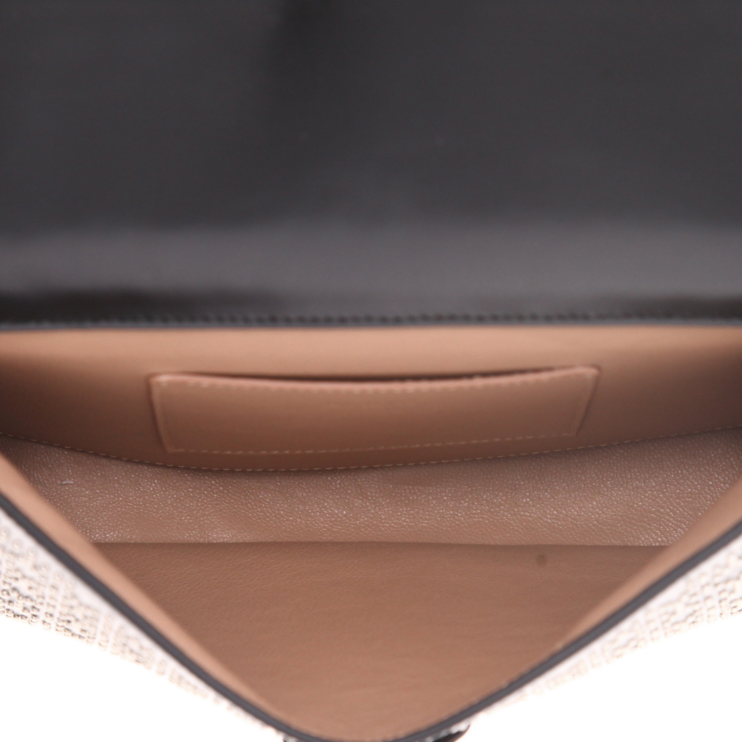 Alaïa   shoulder bag  in black leather - Detail D4