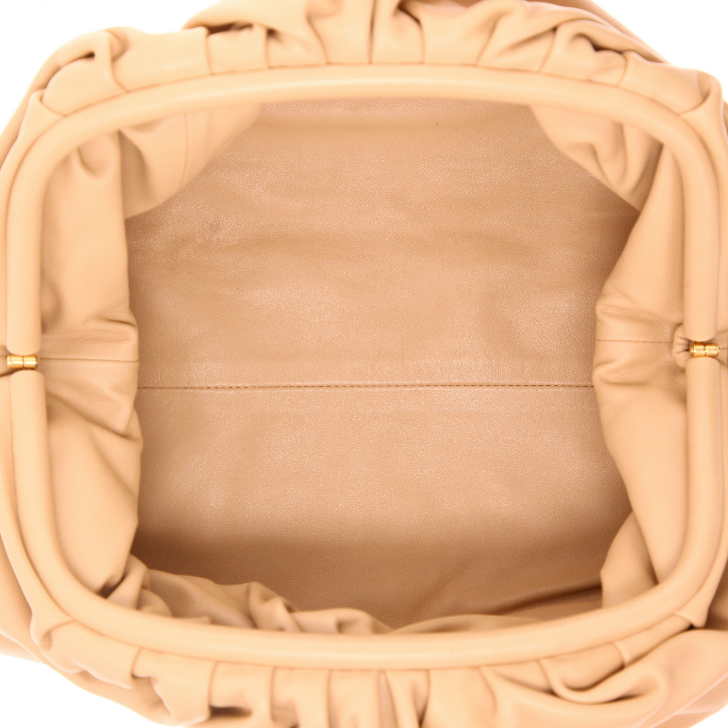 Bottega Veneta  Pouch pouch  in beige leather - Detail D3