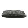 Chanel   shoulder bag  in black quilted leather - Detail D1 thumbnail