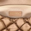 Bolso de mano Chanel  Bubble en cuero acolchado bronce - Detail D2 thumbnail