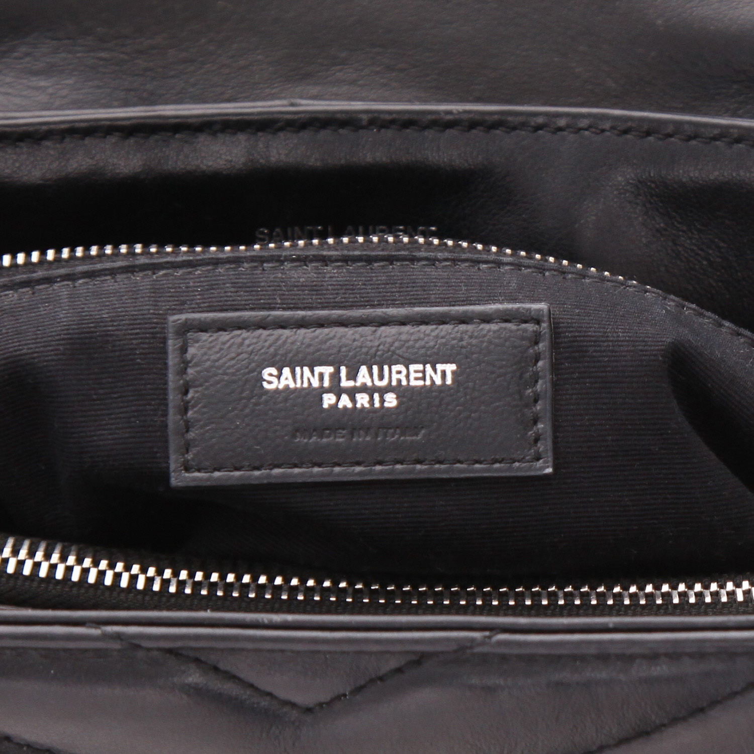 Borsa a tracolla Saint Laurent  Loulou modello medio  in pelle trapuntata a zigzag nera - Detail D2