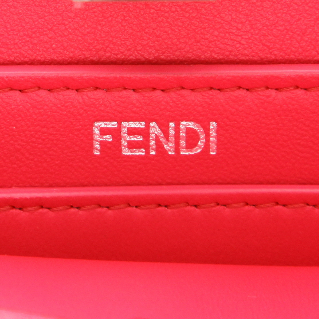 Fendi  Peekaboo ISeeU small model  shoulder bag  in pink leather - Detail D2