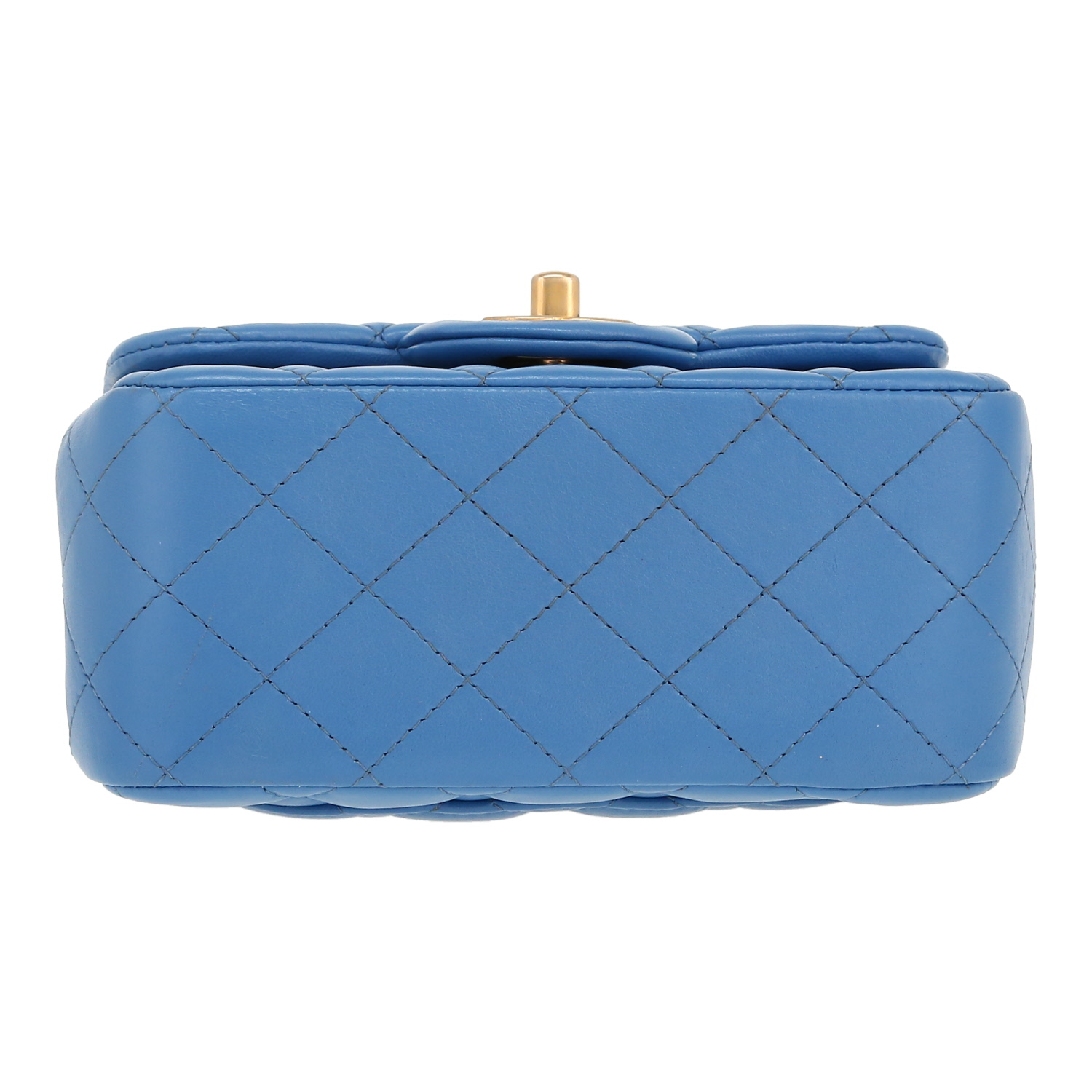 Chanel  Mini Carré shoulder bag  in blue quilted leather - Detail D1