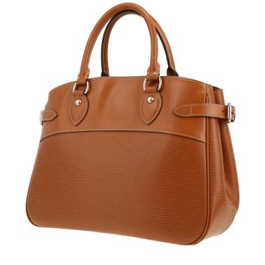 Bolso de mano Louis Vuitton  Passy en cuero Epi marrón
