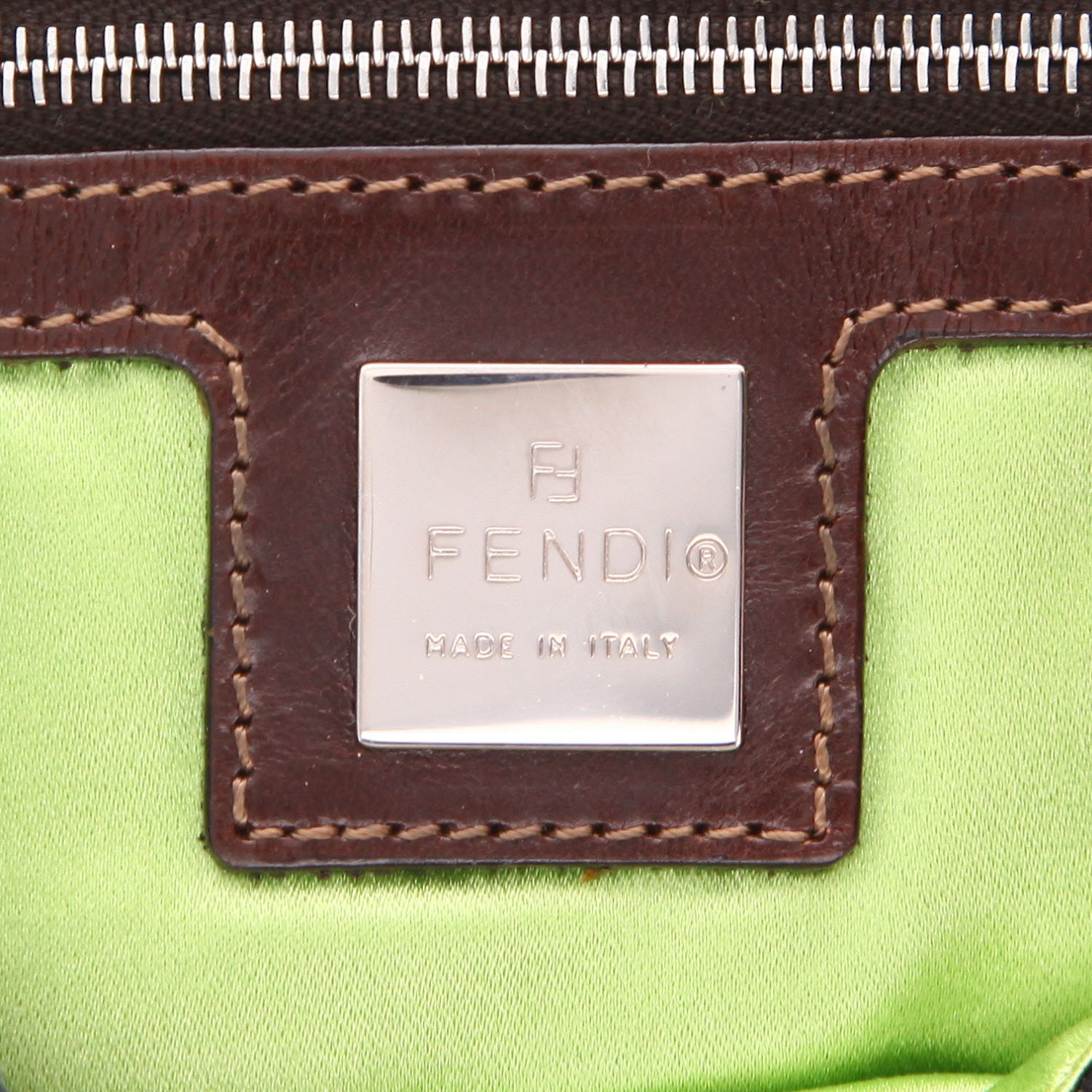 Sac à main Fendi Baguette en denim bleu - Detail D2