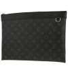 Bolsito de mano Louis Vuitton   en lona Monogram gris Graphite y cuero negro - 00pp thumbnail