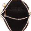 Bolso bandolera Gucci   en cuero dorado - Detail D3 thumbnail