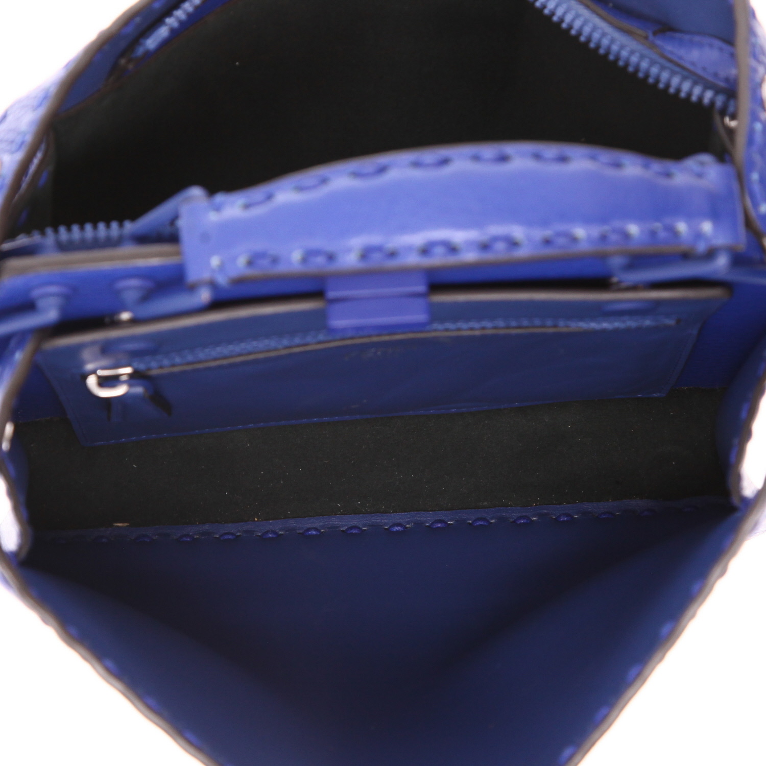 Fendi  Peekaboo ISeeU shoulder bag  in blue grained leather - Detail D3