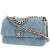 Bolso bandolera Chanel  19 en lona denim azul - 00pp thumbnail