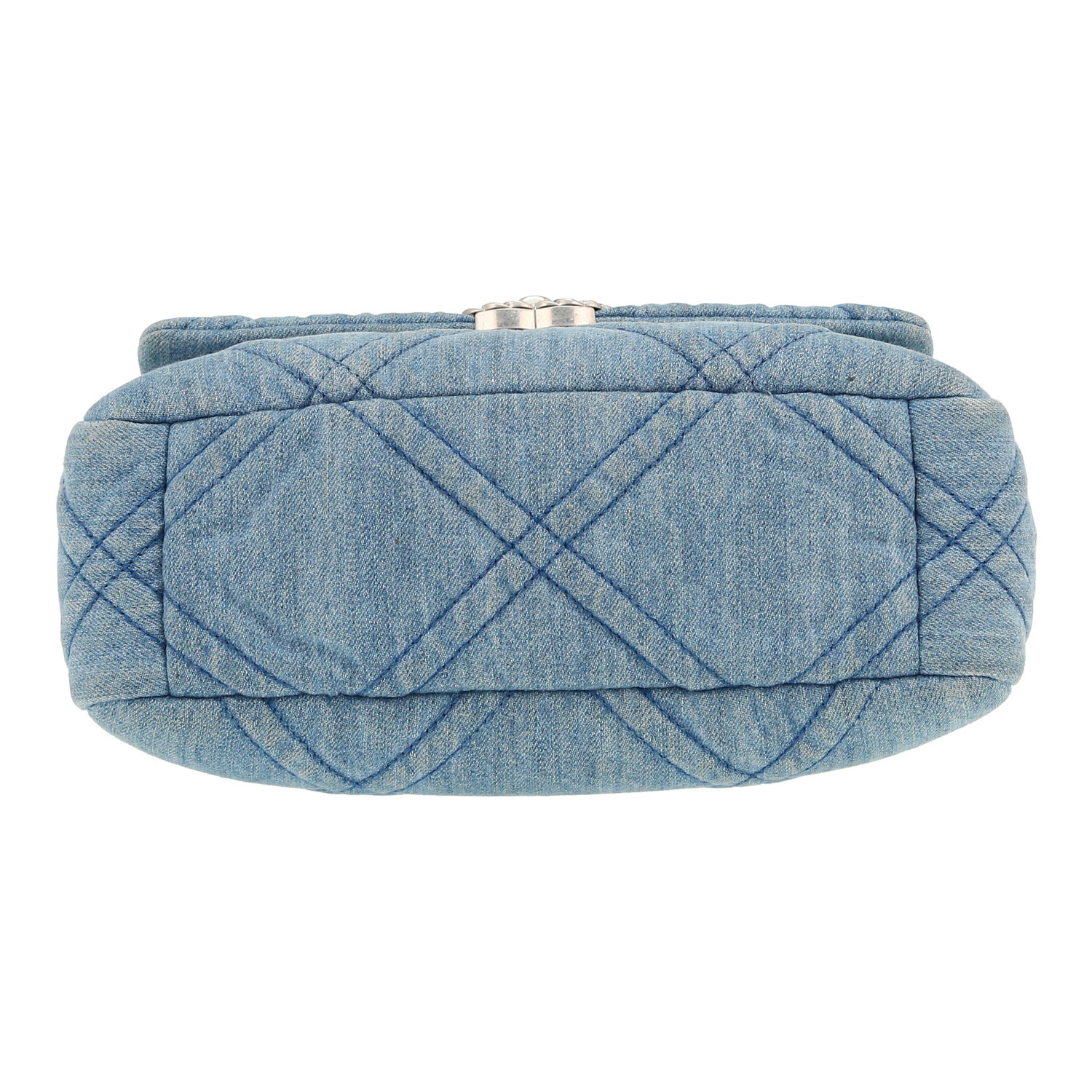 Borsa a tracolla Chanel  19 in tela denim blu - Detail D1