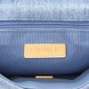 Bolso bandolera Chanel  19 en lona denim azul - Detail D2 thumbnail