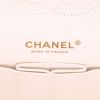 Chanel  Timeless Classic handbag  in white quilted grained leather - Detail D2 thumbnail