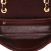 Chanel   handbag  in burgundy canvas - Detail D3 thumbnail