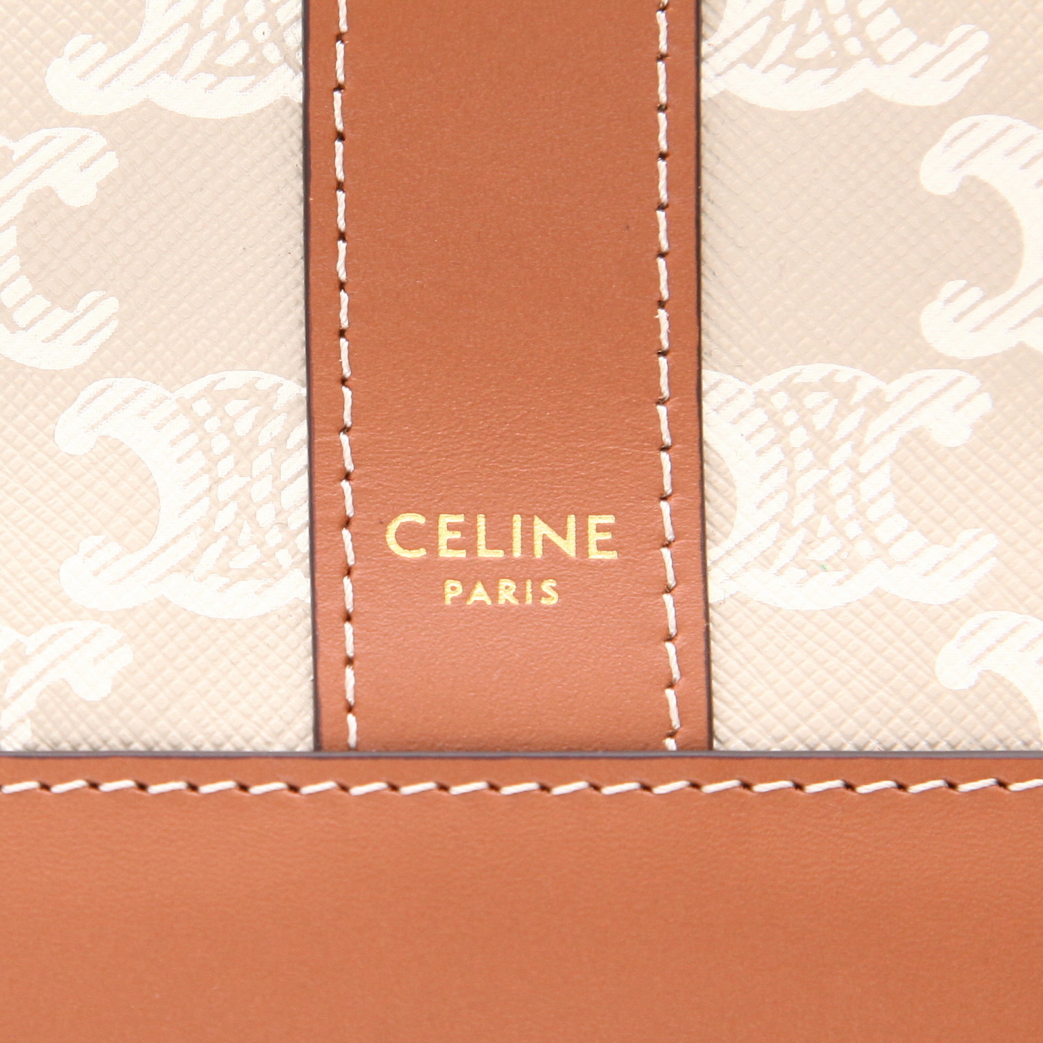 Bolso bandolera Celine  Seau modelo pequeño  en tejido "Triomphe" beige y cuero marrón - Detail D2