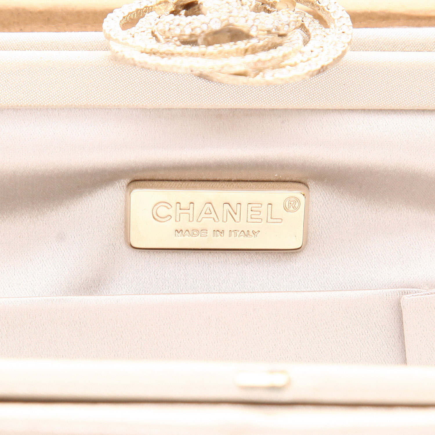Pochette da sera Chanel  Pochette in pelle iridescente beige - Detail D2