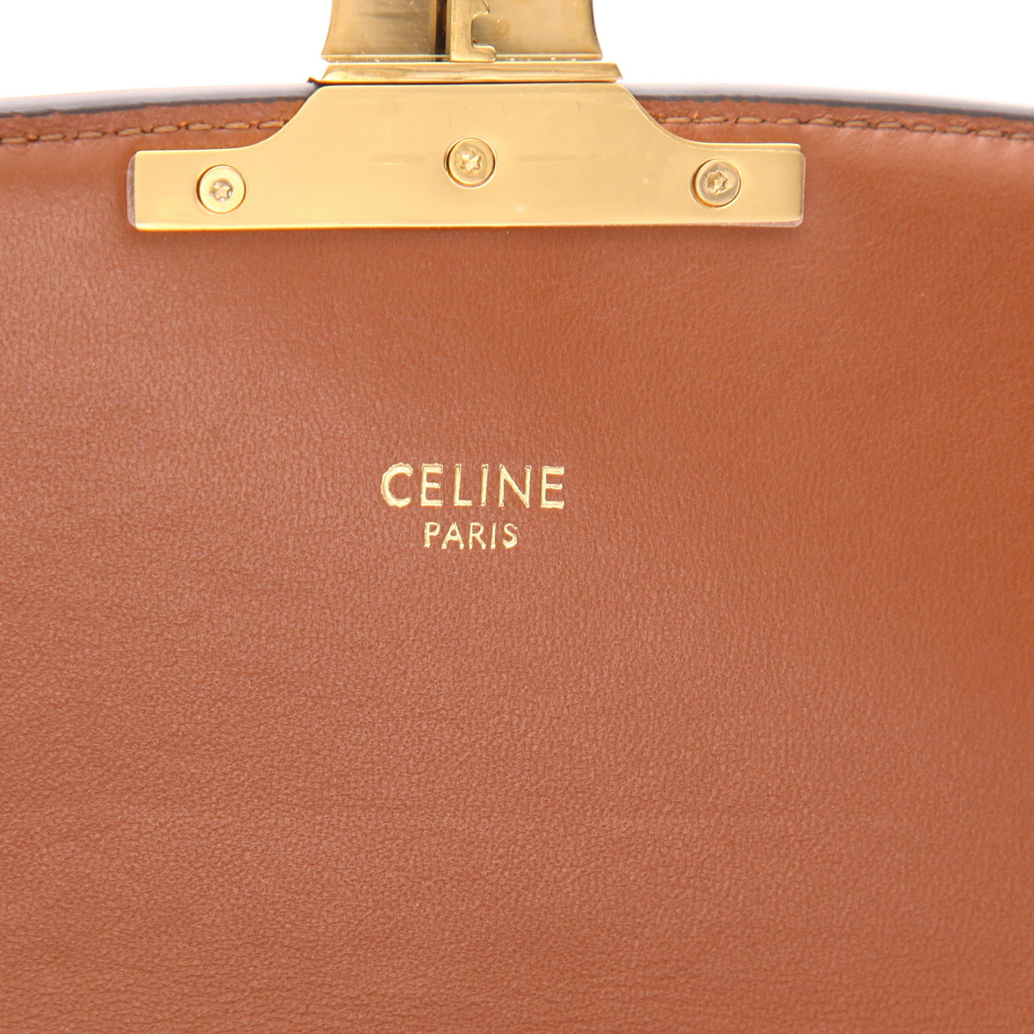 Celine  Triomphe shoulder bag  in beige canvas  and brown leather - Detail D2