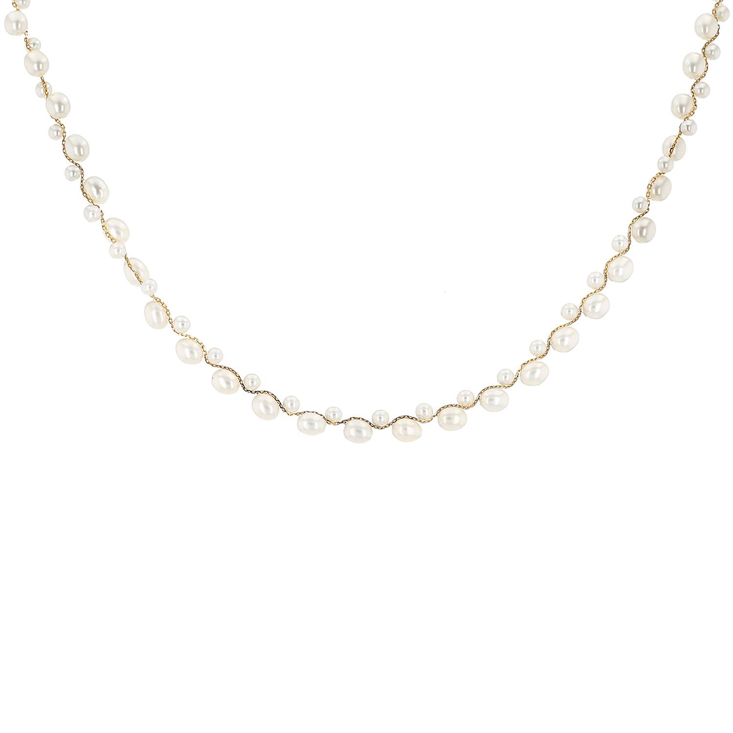 Mikimoto  necklace in yellow gold and cultured pearls