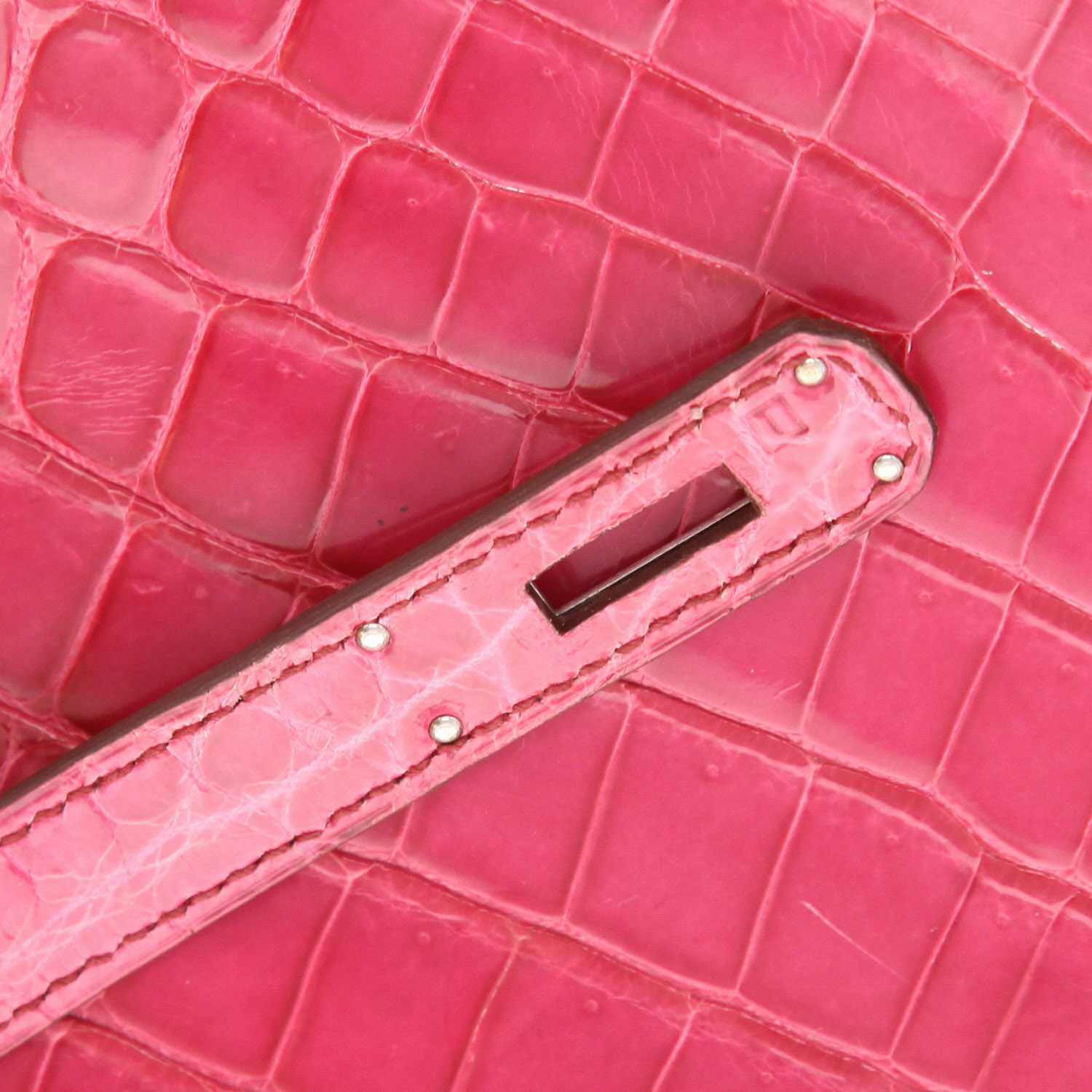 Sac à main Hermès  Birkin 30 cm en crocodile niloticus Rose Sheherazade - Detail D4