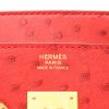 Bolso de mano Hermès  Birkin 30 cm en avestruz rojo - Detail D2 thumbnail