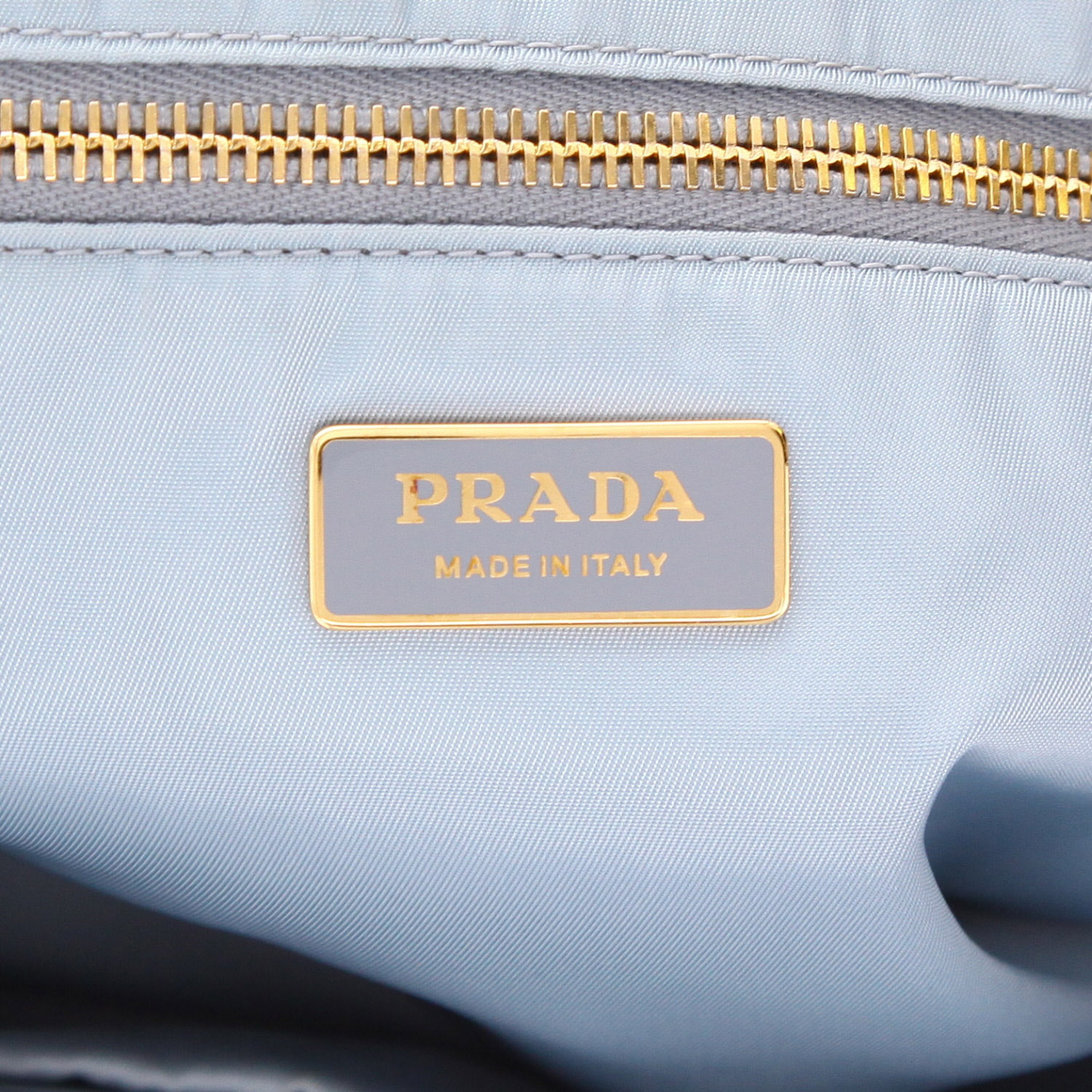 Prada   shoulder bag  in black canvas - Detail D2