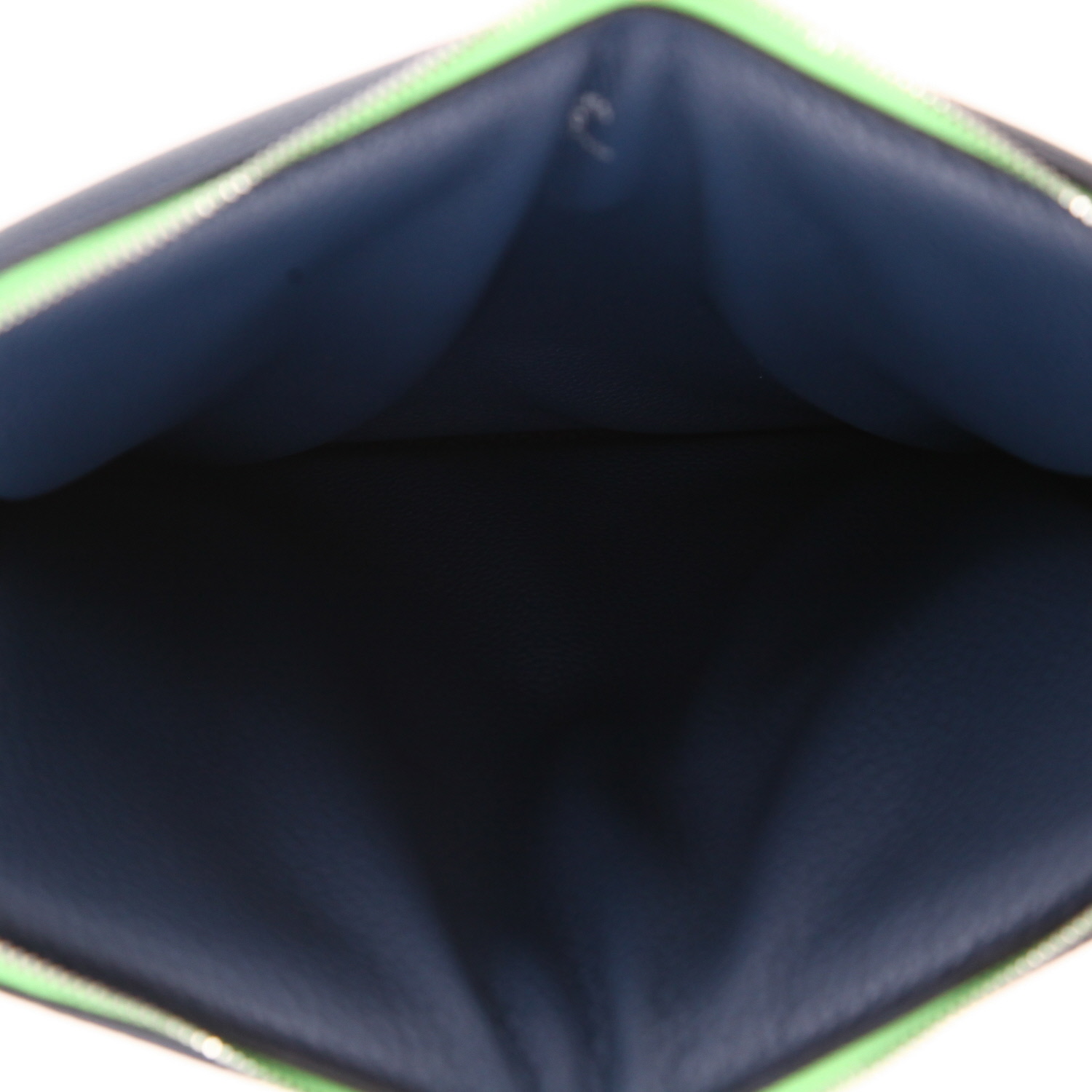 Borsa portadocumenti Hermès   in pelle taurillon clemence blu indaco e tela verde - Detail D3