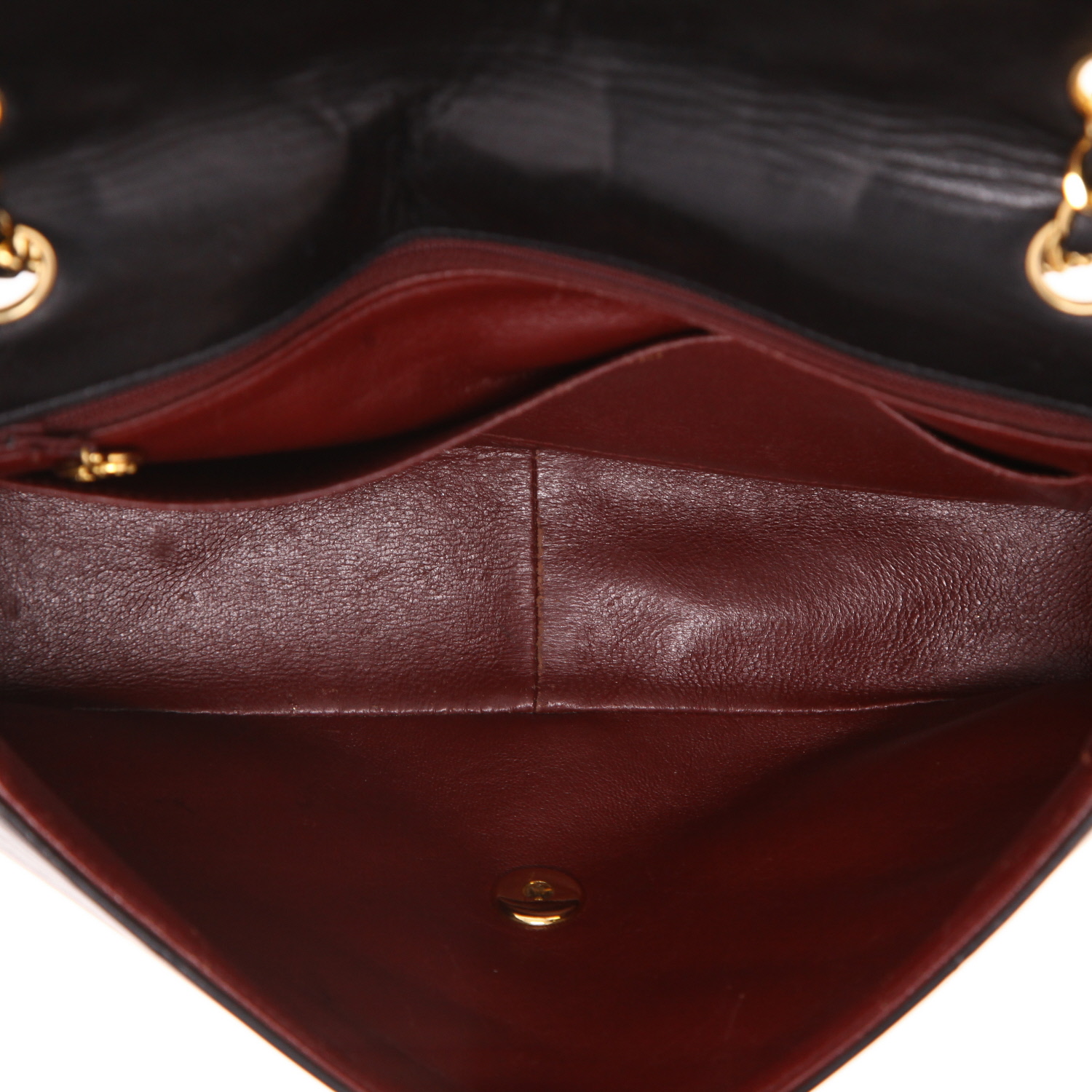 Sac à main Chanel  Enveloppe en cuir matelassé noir - Detail D3