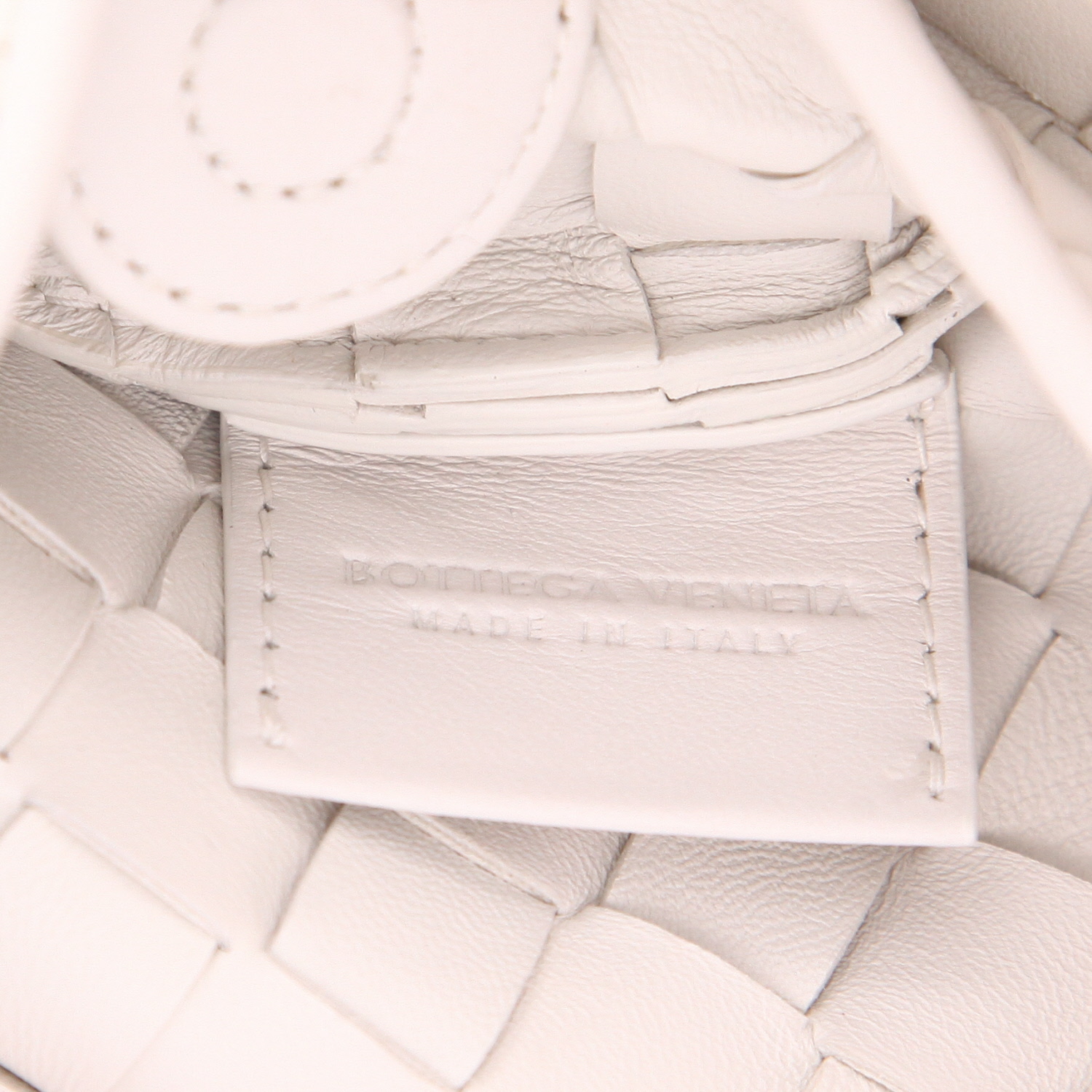 Borsa a tracolla Bottega Veneta  Sardine mini  in pelle intrecciata bianca - Detail D2
