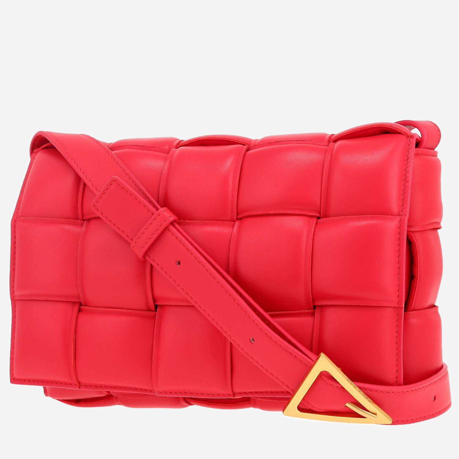 Bottega Veneta Padded Cassette shoulder bag in red intrecciato leather