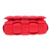 Borsa a tracolla Bottega Veneta  Padded Cassette in pelle intrecciata rossa - Detail D1 thumbnail