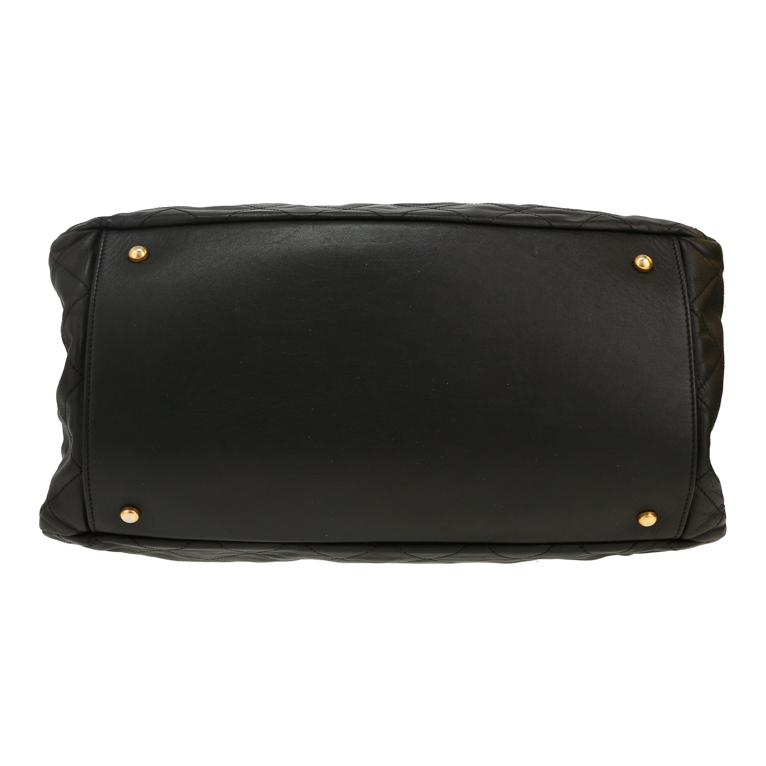 Chanel   shopping bag  in black quilted leather  and patent leather - Detail D1