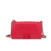 Chanel  Boy shoulder bag  in pink patent quilted leather - 360 thumbnail