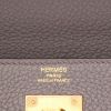Borsa Hermès  Kelly 28 cm in pelle togo grigia stagna - Detail D2 thumbnail