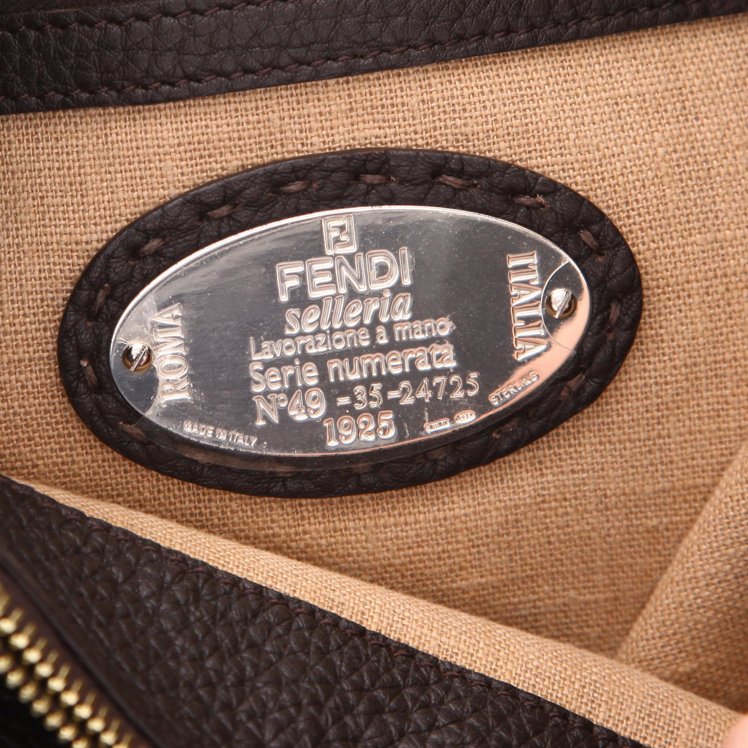 Borsa Fendi  Selleria in pelle martellata marrone - Detail D2