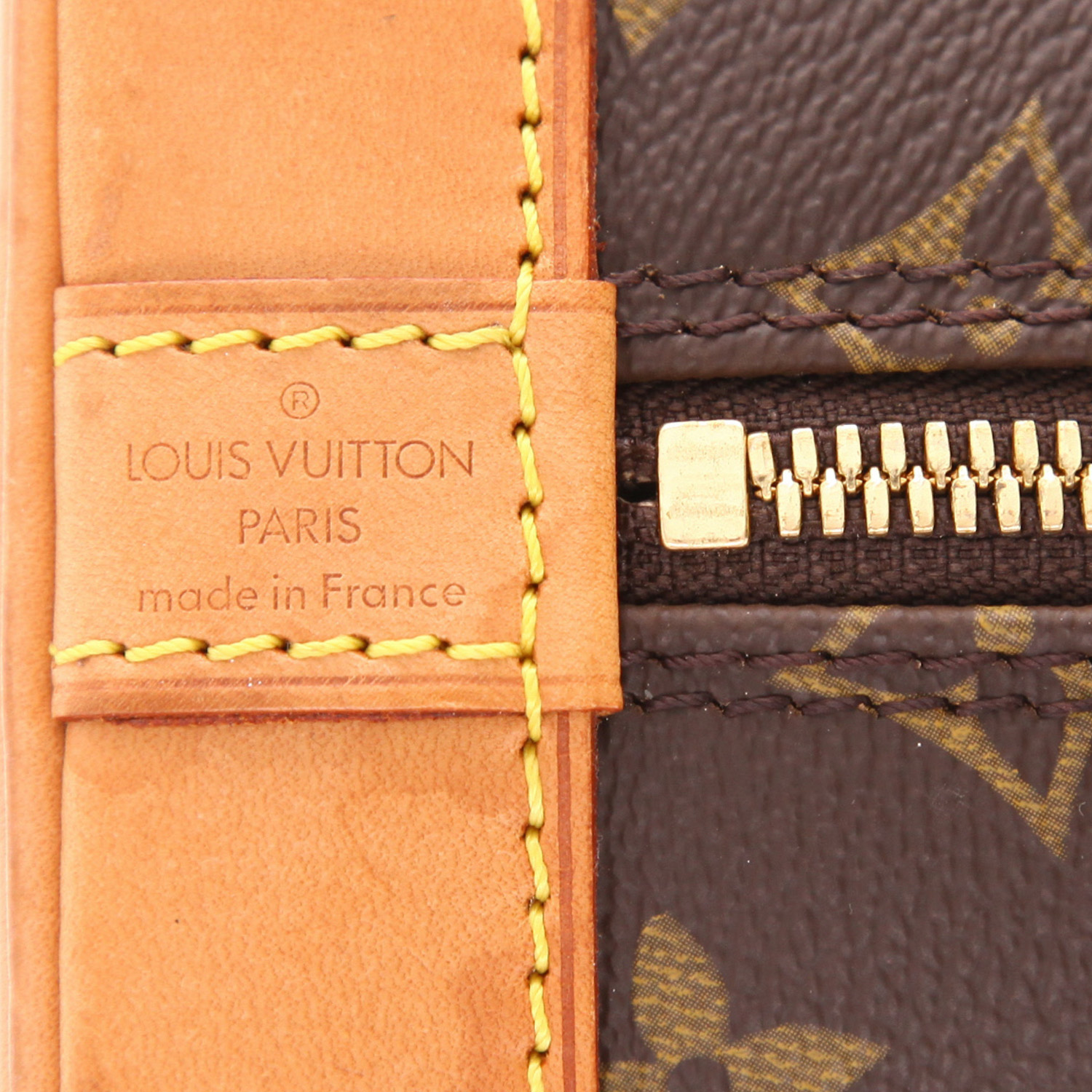 Bolso de mano Louis Vuitton  Alma modelo mediano  en lona Monogram marrón y cuero natural - Detail D2