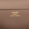 Billetera Hermès  Bearn en cuero epsom marrón etoupe - Detail D2 thumbnail