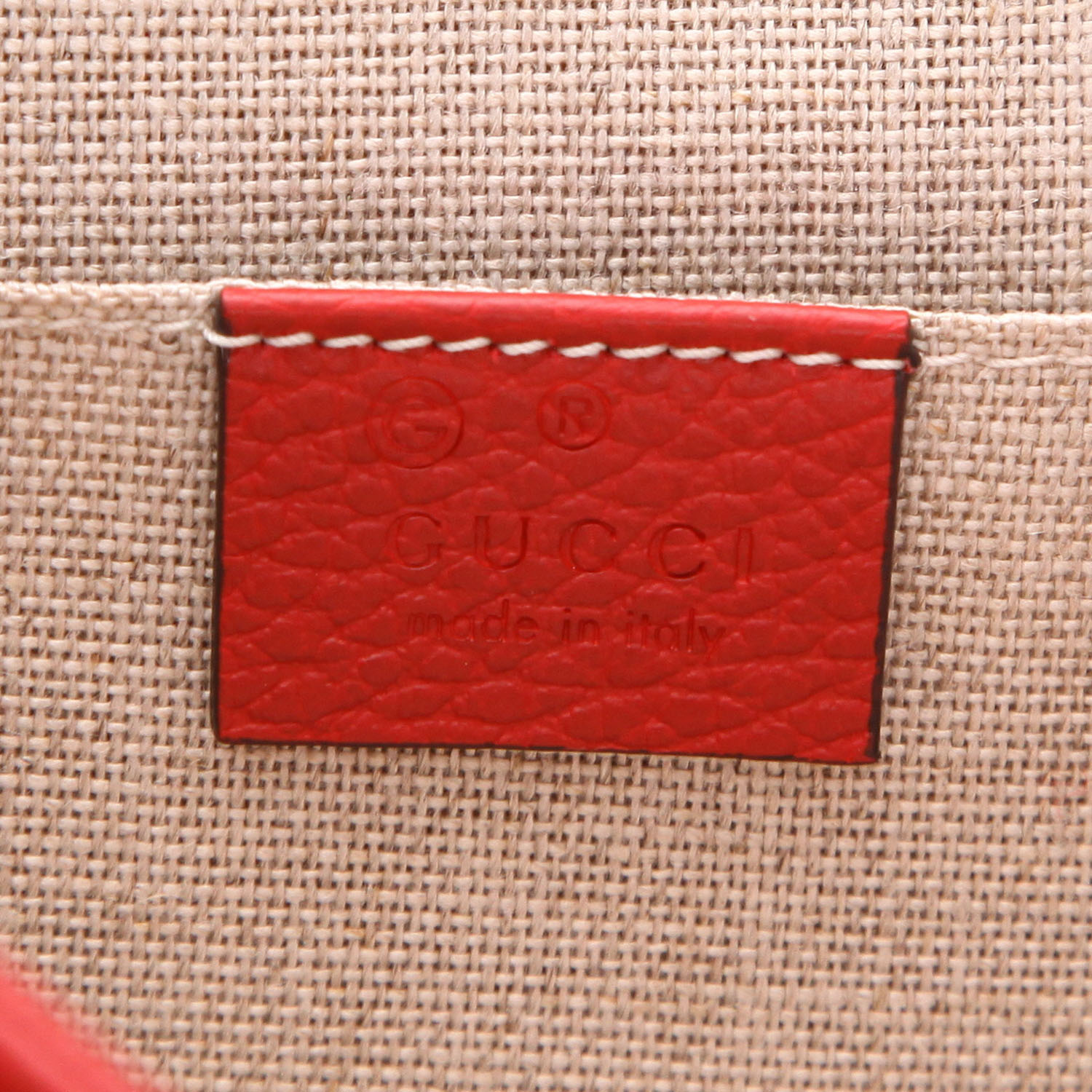 Gucci  Interlocking G shoulder bag  in red grained leather - Detail D2