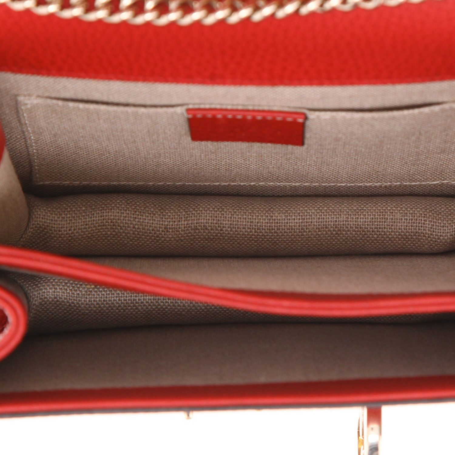 Gucci  Interlocking G shoulder bag  in red grained leather - Detail D3