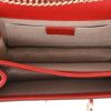 Bolso bandolera Gucci  Interlocking G en cuero granulado rojo - Detail D3 thumbnail