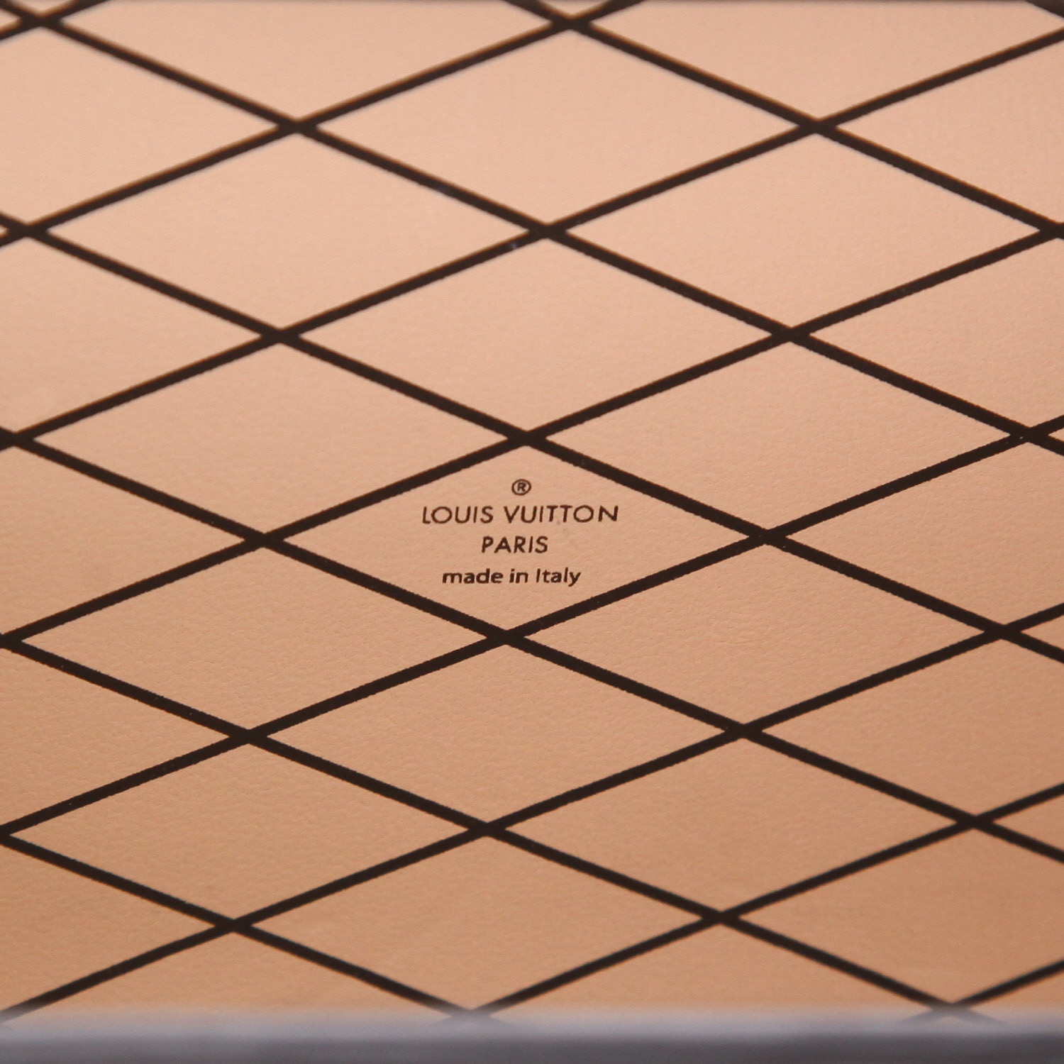 Borsa a tracolla Louis Vuitton  Petite Malle in pelle Epi nera - Detail D2