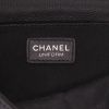 Chanel  Pochette ceinture clutch-belt  in black quilted grained leather - Detail D2 thumbnail