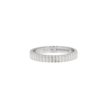 Bague Boucheron Grosgrain en or blanc