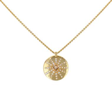 Collier De Beers Talisman grand modèle en or jaune,  diamants et diamant brut
