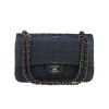 Bolso de mano Chanel  Timeless Classic en piel de pitón azul marino - 360 thumbnail