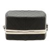 Chanel  Editions Limitées clutch  in black quilted leather - Detail D1 thumbnail