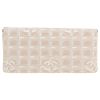 Chanel  Choco bar shoulder bag  in beige quilted canvas - Detail D4 thumbnail